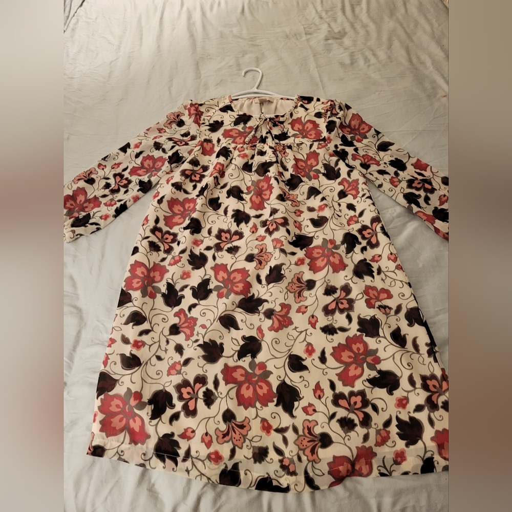 Loft XS floral dress white and pink, casual fit